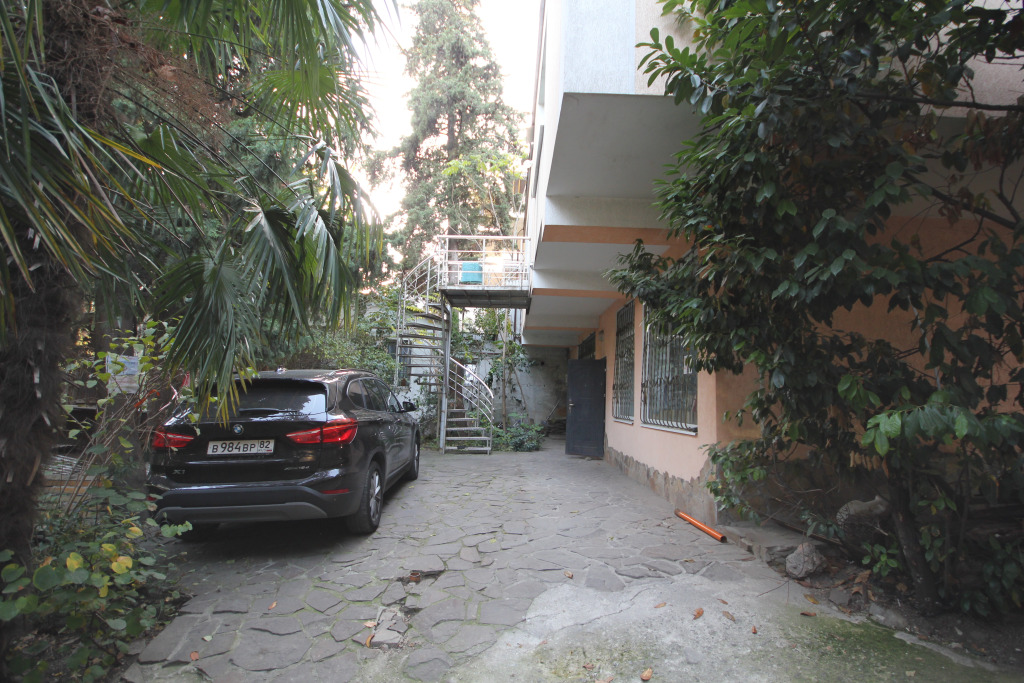 Апартаменты Статус на Кирова 10 в Ялте - фото 14