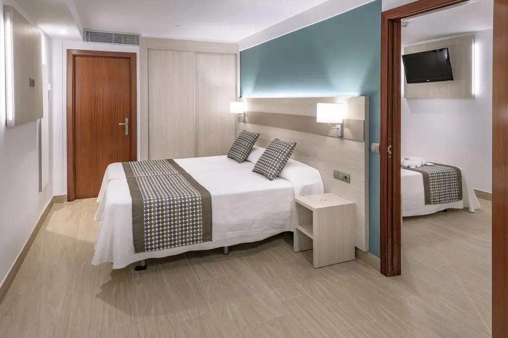 Hotel 4R Miramar Calafell - Chambres