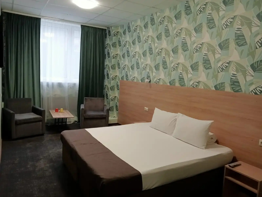 Mini-Hotel na Yuzhnoy Room Type - Superior Double room with view full double bed