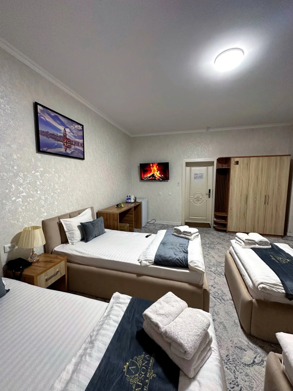 Superior Quadruple room