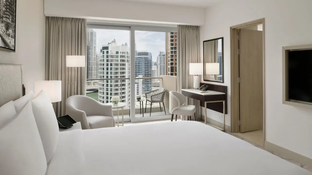 JW Marriott Hotel Marina  - Chambres