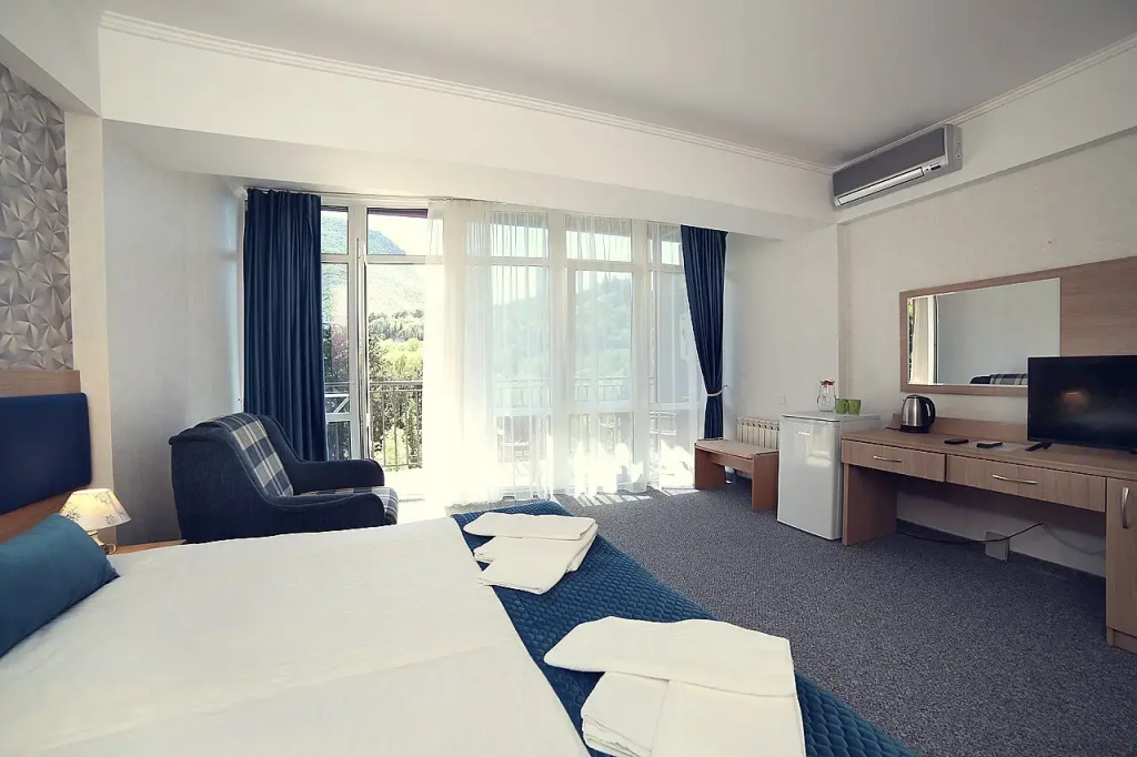 Double Studio with balcony and with view (full double bed)