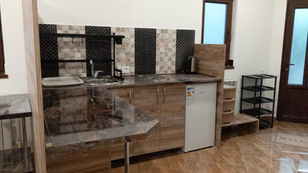 Апартаменты с красивым видом из окна в Хостел Milano