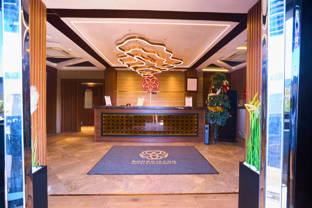 Bourdillon Apartments Hotel