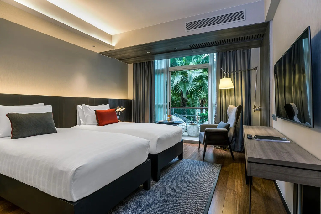 Premium Deluxe Double room with balcony (twin beds)