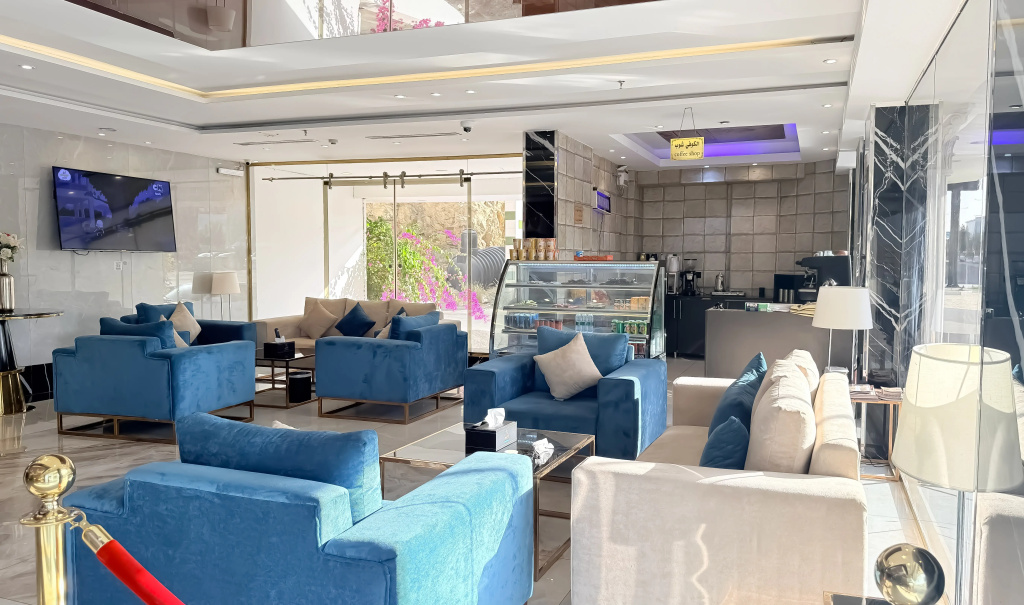 Hotel photo 12