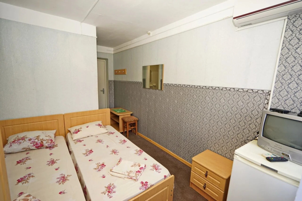 Двухместный номер Standard с балконом двуспальная кровать в Радуга у моря