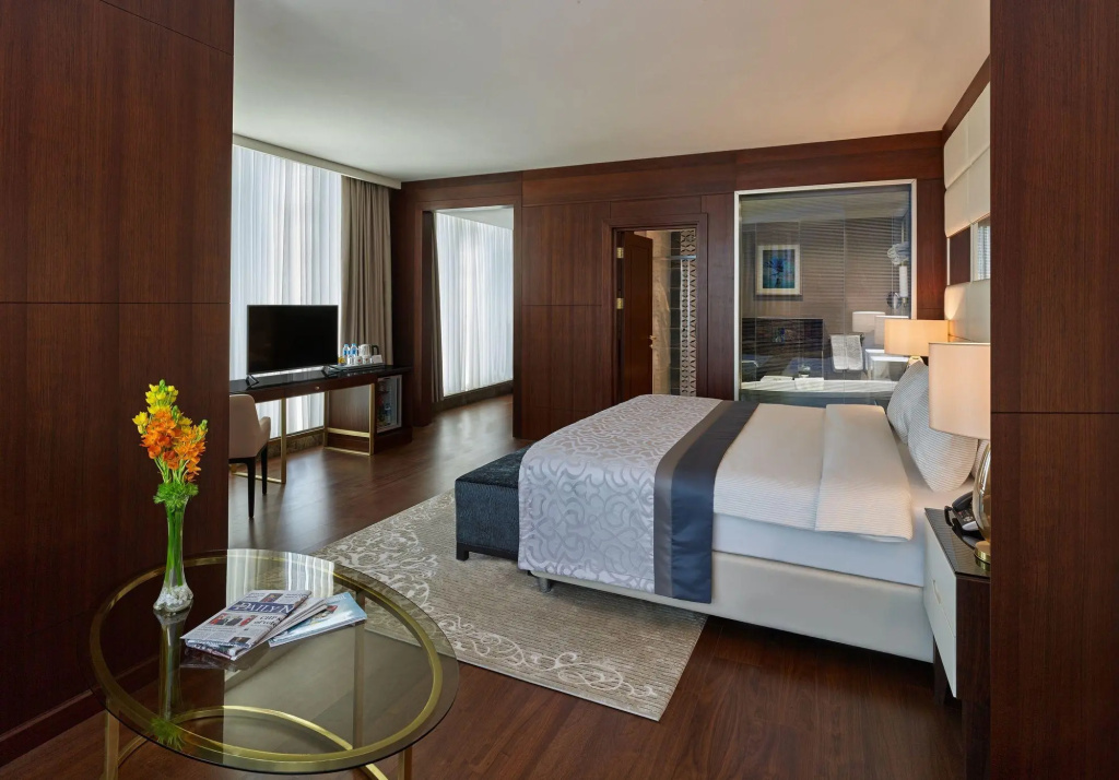 Elite World Grand Istanbul Basın Ekspres Hotel — фото