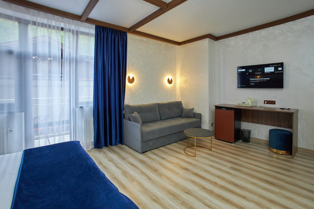 Полулюкс в Астра де Роза