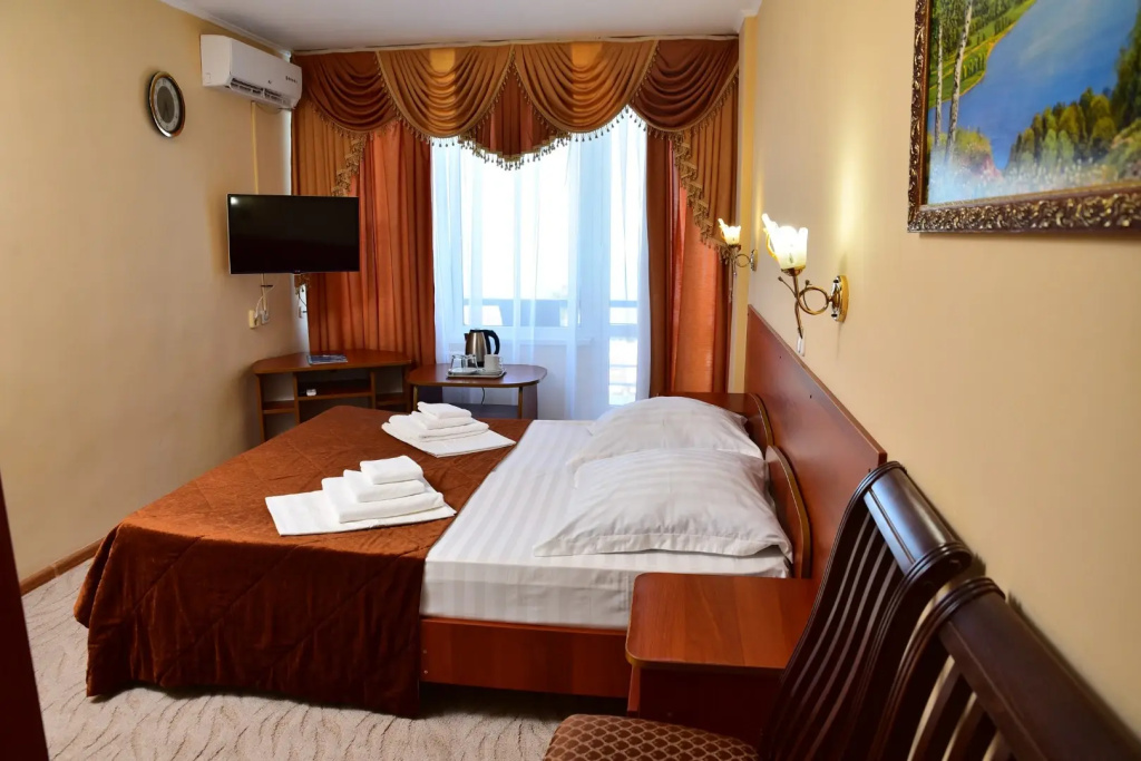 Comfort Double room with balcony and with sea view (twin beds)