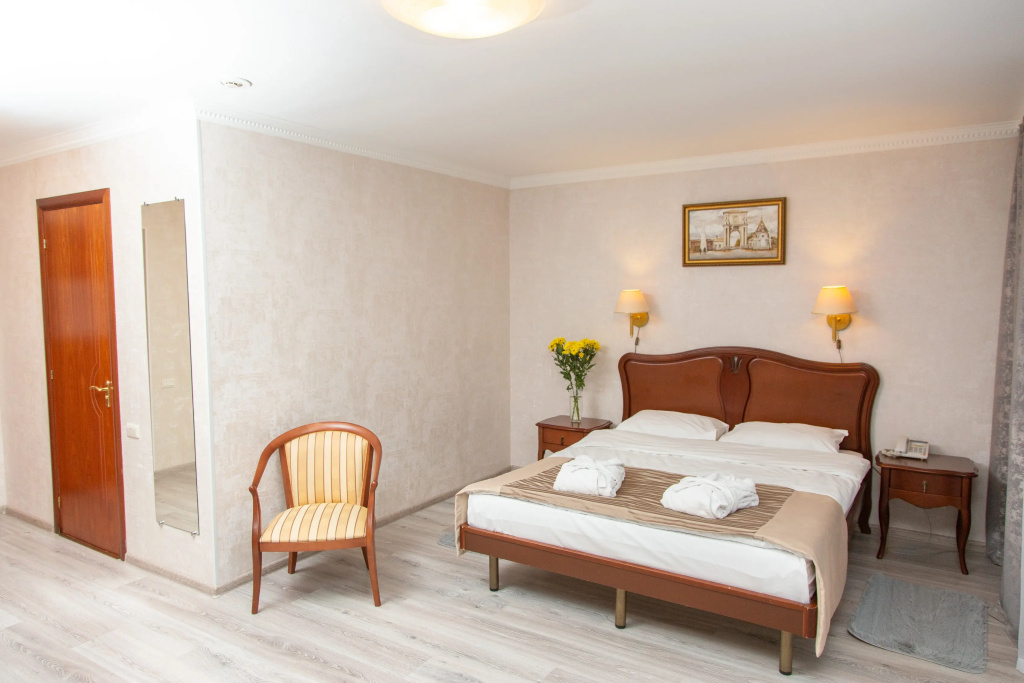 Comfort Double room with balcony (full double bed)
