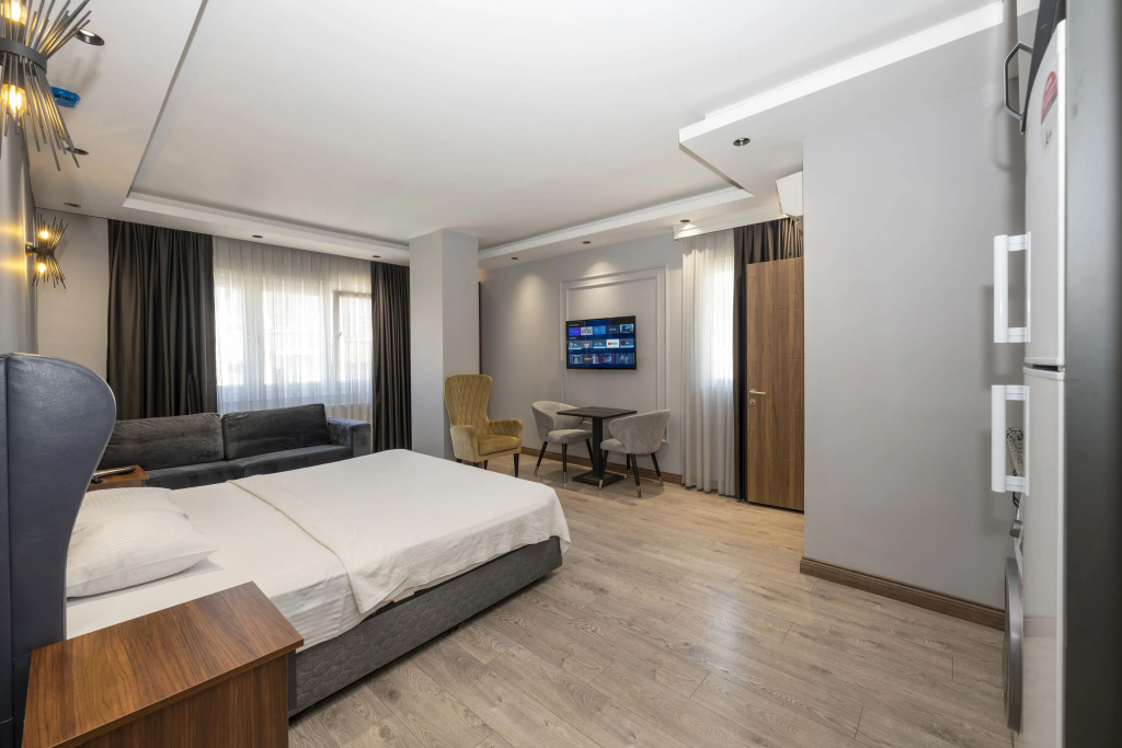 Отель Comfort Suites — фото