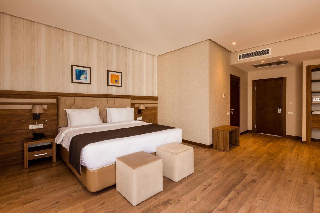 Двухместный номер Deluxe 2 отдельные кровати в City park hotel