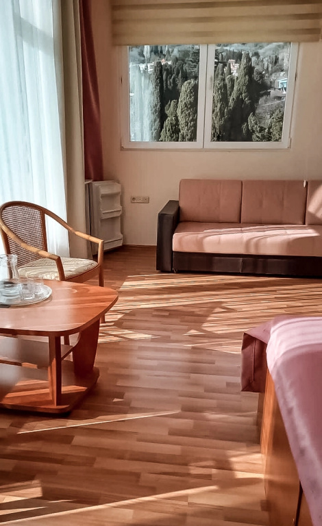 Southern 2-3 floor Double Junior Suite with balcony and with sea view (full double bed)