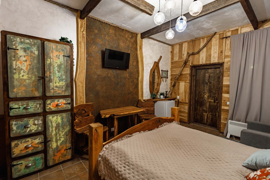 Двухместная Dugout Стандарт двуспальная кровать в Излучина