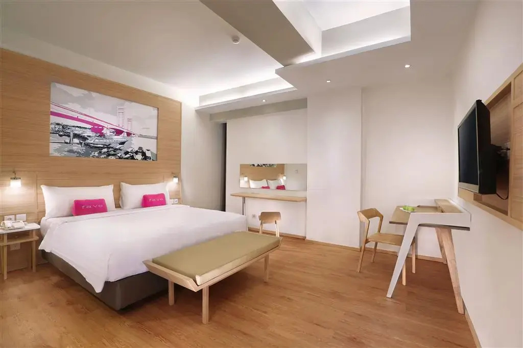 Deluxe Premier Double room (full double bed)