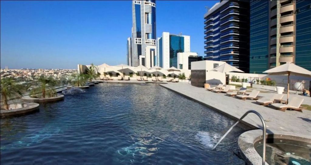 The Tower Plaza Hotel Dubai — фото
