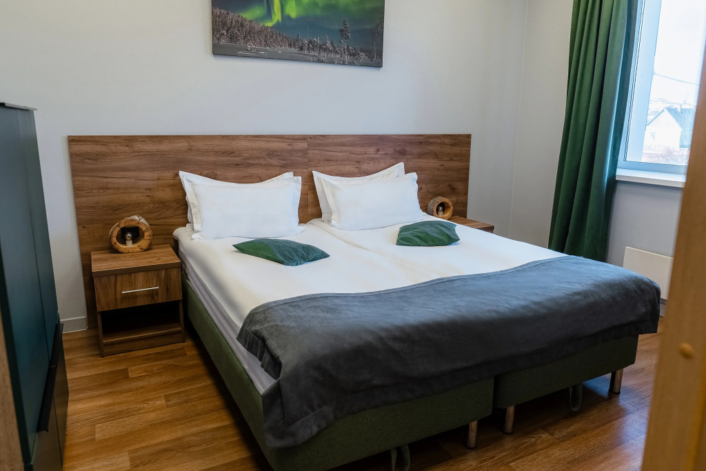 2 Bedrooms Family Quadruple Studio with view