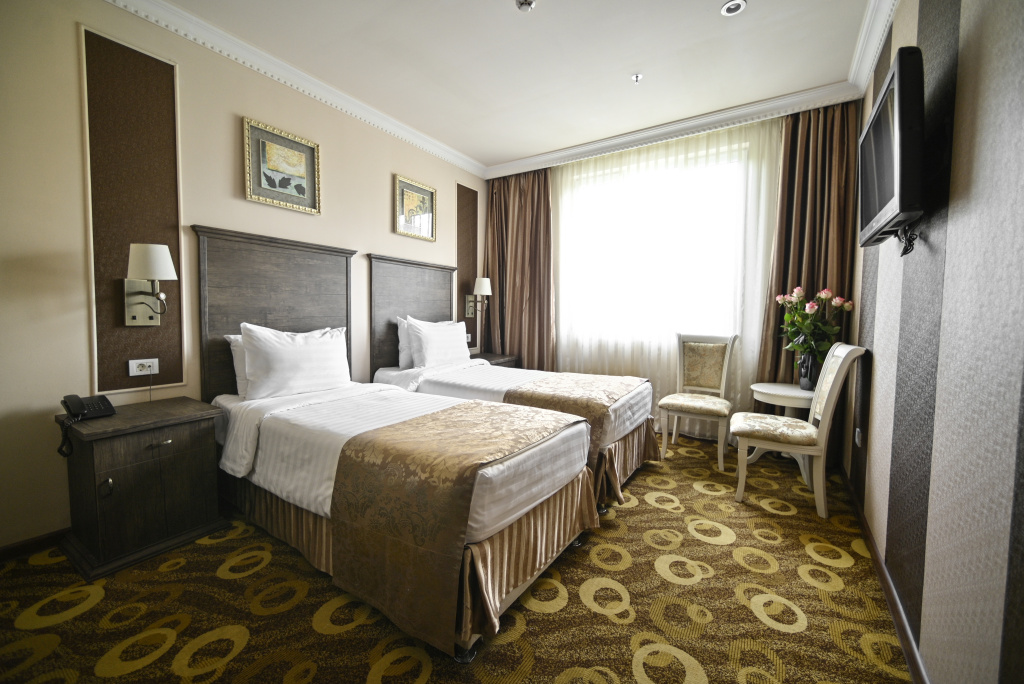 Imperial Palace Hotel Room Type - imperial 1 queen bed