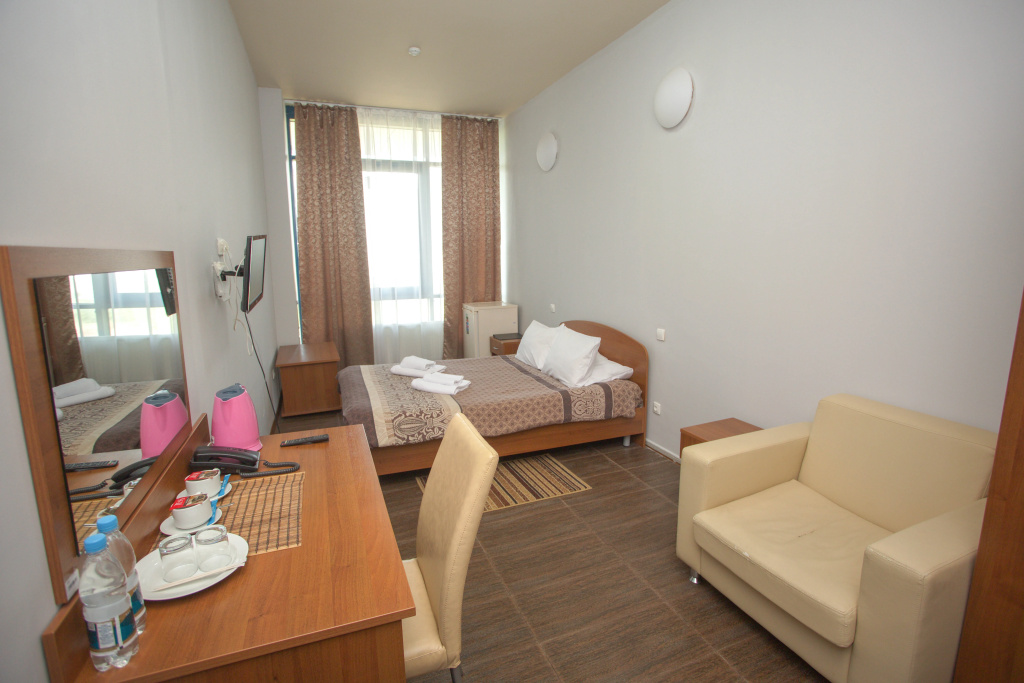 Superior Double room (full double bed)