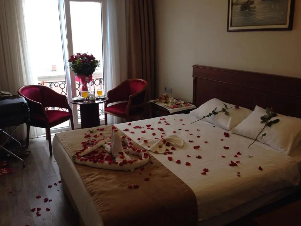 Standard Double room with sea view (full double bed)