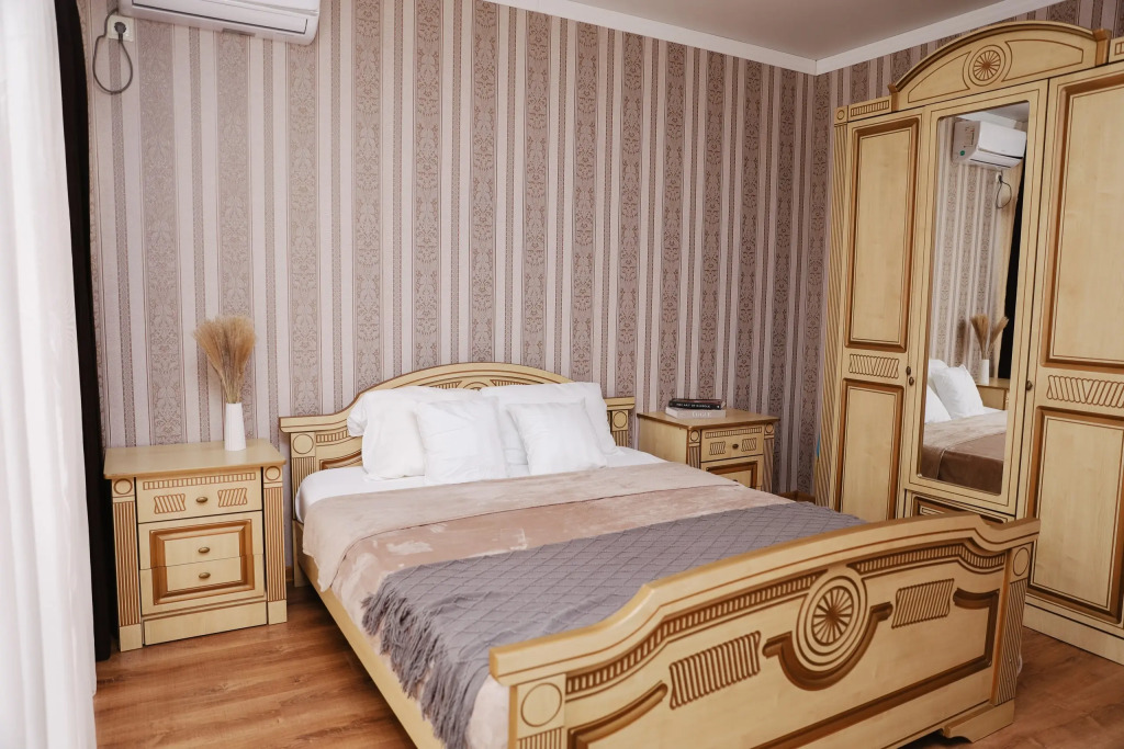 Апартаменты с балконом в У Луизы
