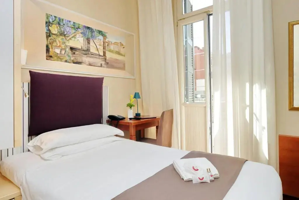 Single room (single bed)