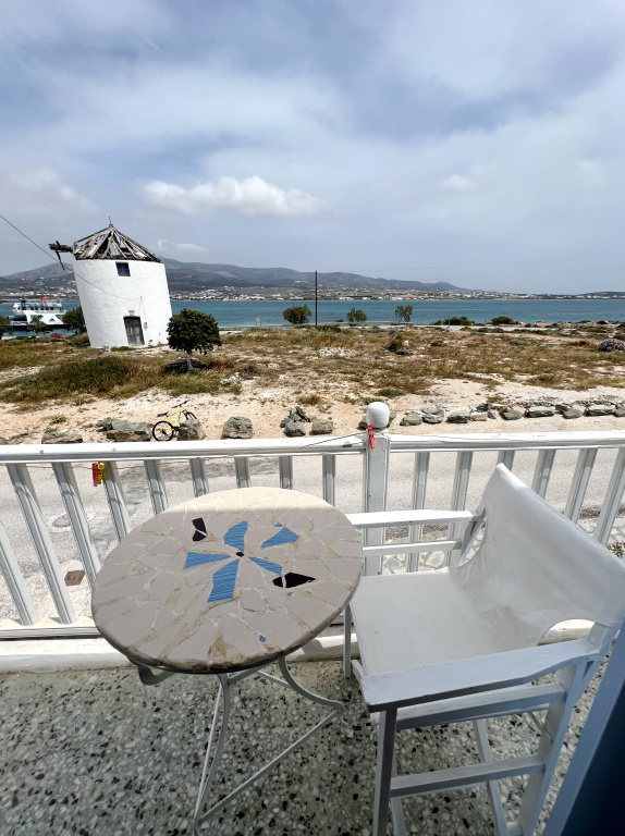 Windmill Rooms Hotel