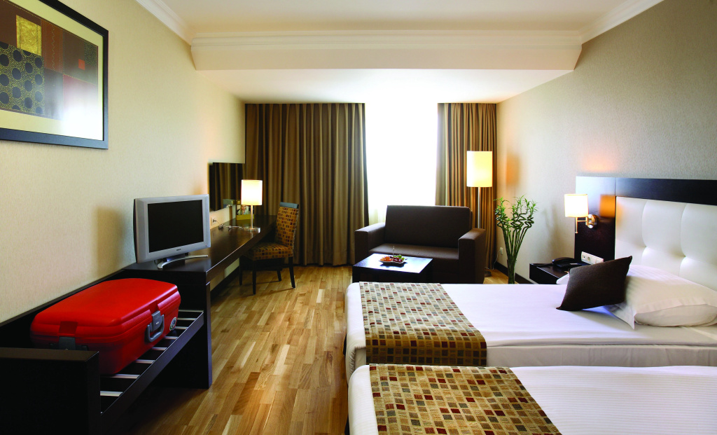 Deluxe Double room (full double bed)