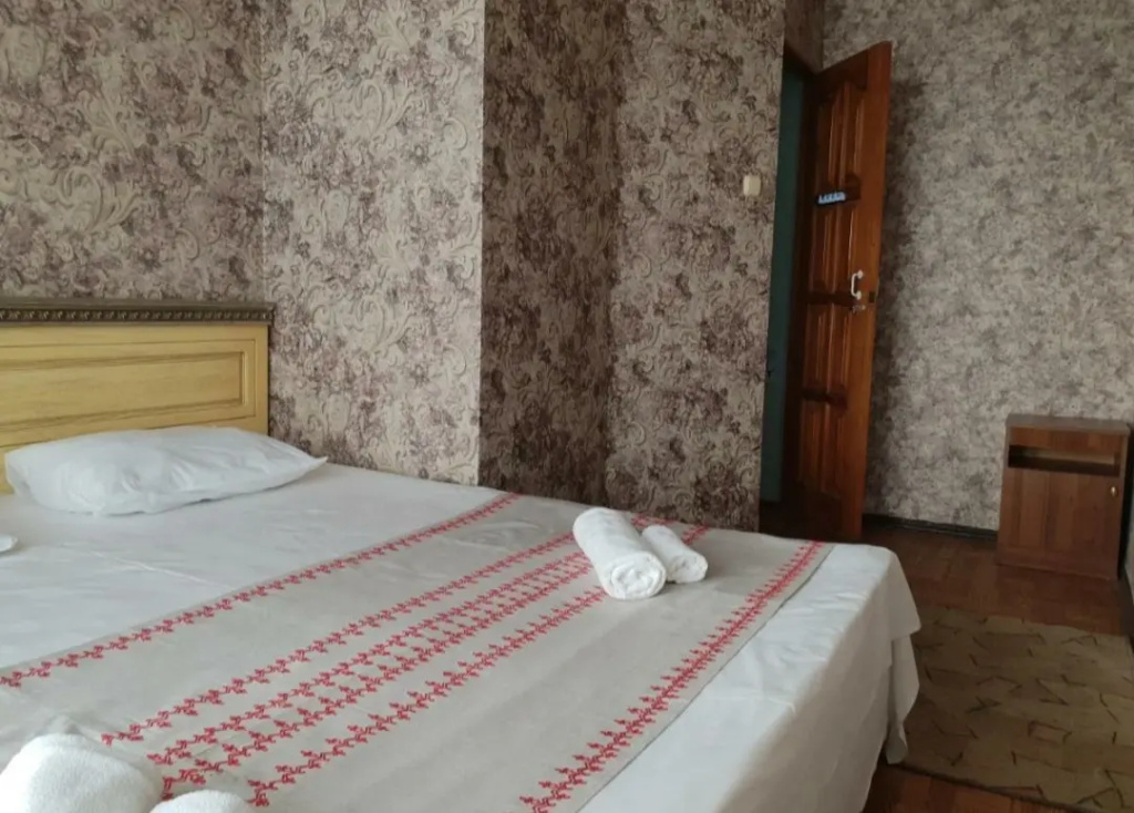 Standard Double Family room with balcony (full double bed)