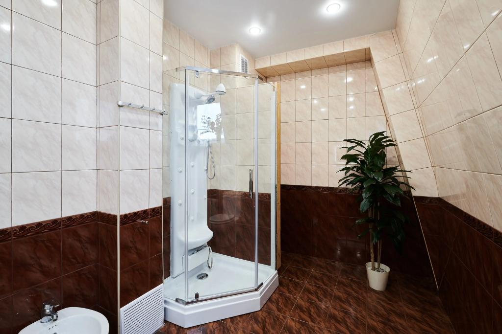 Квартира GM Apartments Двухуровневая с мансардой у Патриарших Прудов