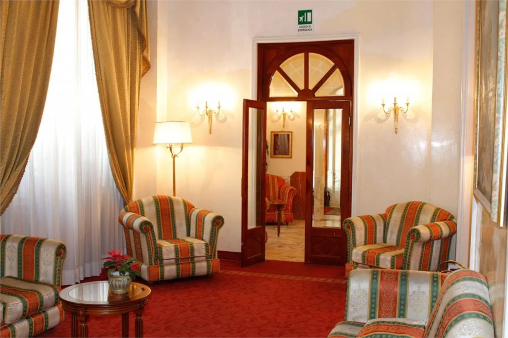 Lobby & Reception