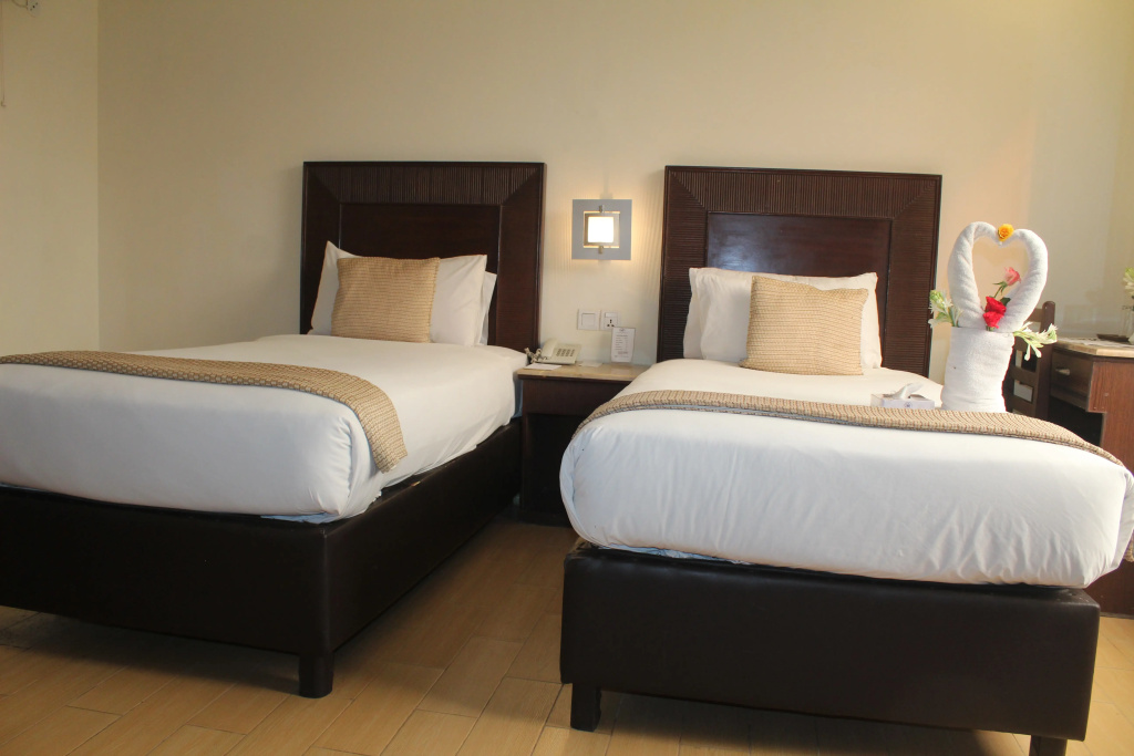 Royal Lahore Hotel - Chambres