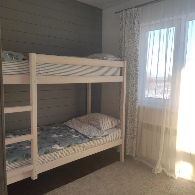 Апартаменты с 3 комнатами с балконом в Мятлик house