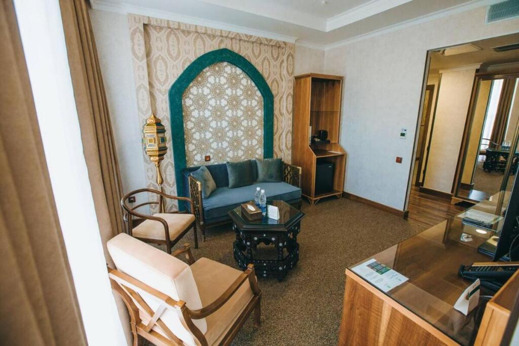 Люкс Executive с балконом в Jannat Resort Osh