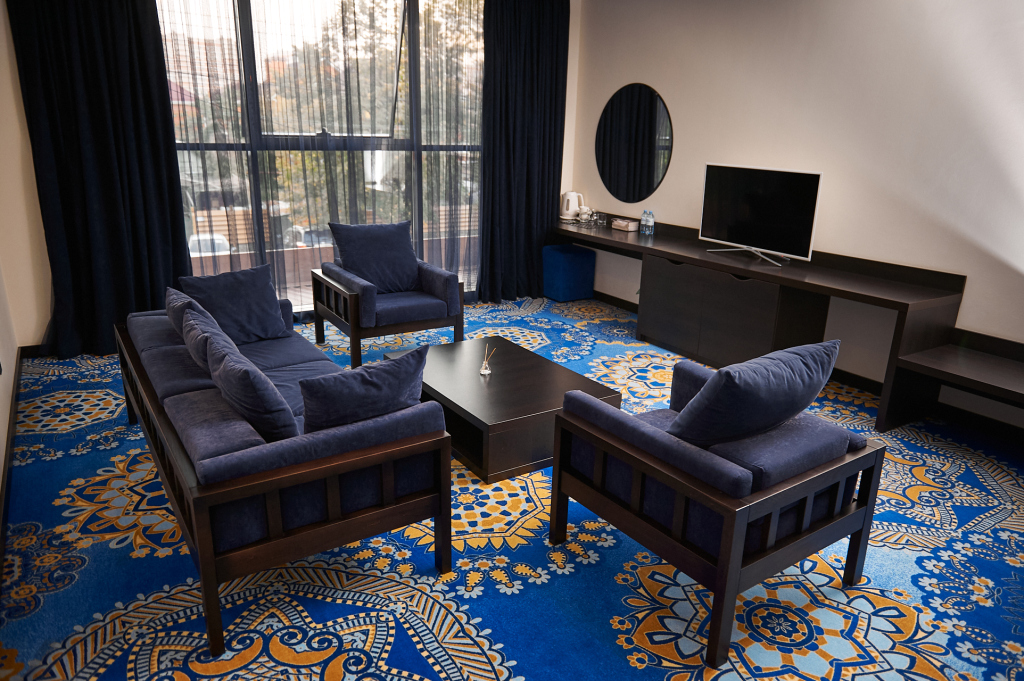 отель вижн краснодар. дентик люкс краснодар. гостиница вижен краснодар. гостиница голливуд краснодар. Lux краснодар.