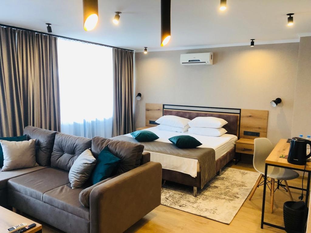 Posadskij Hotel Room Type - Loft Double Junior Suite with balcony full double bed