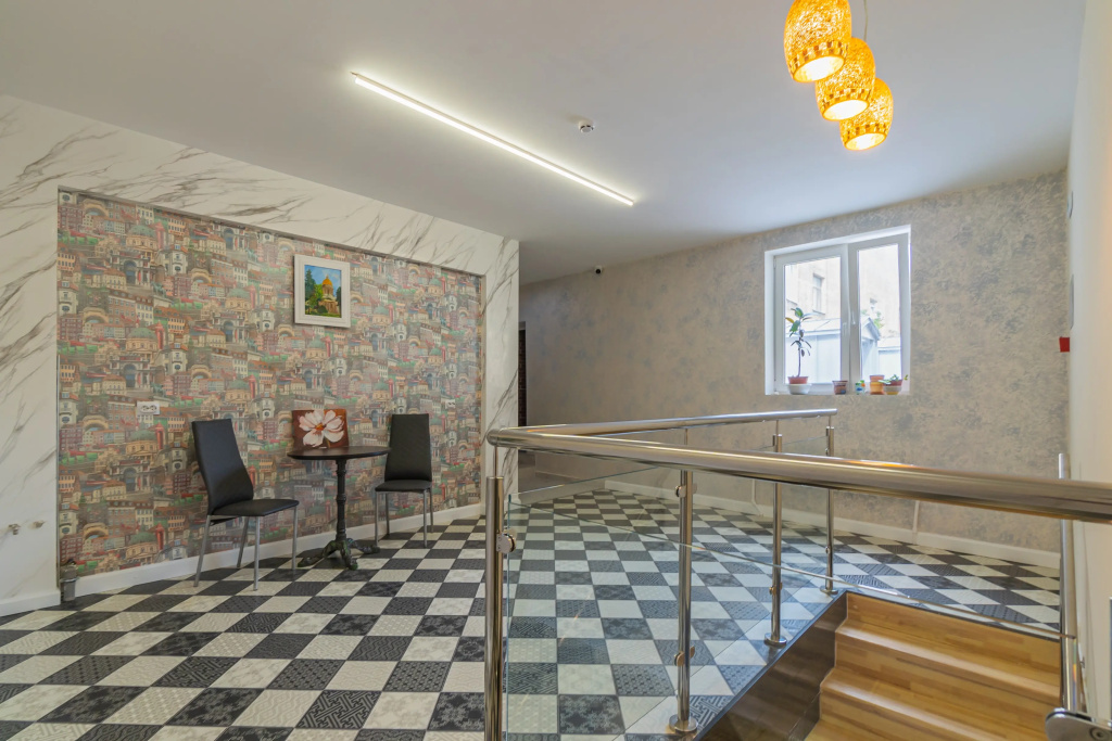 Lobby & Reception