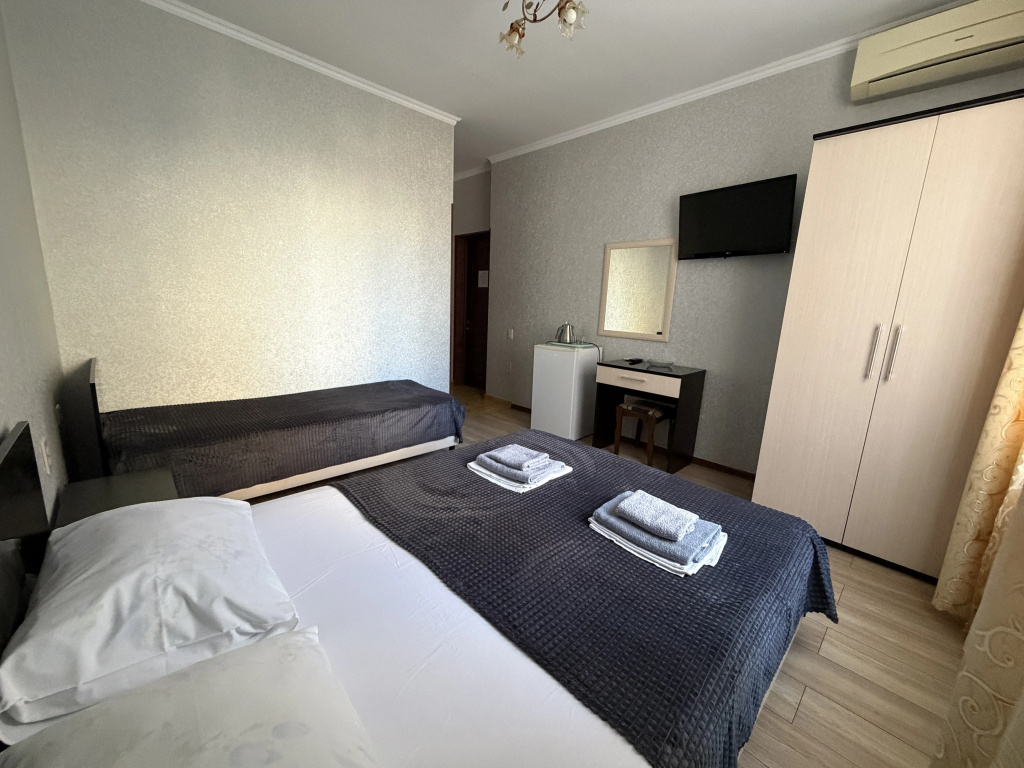 Comfort Triple room