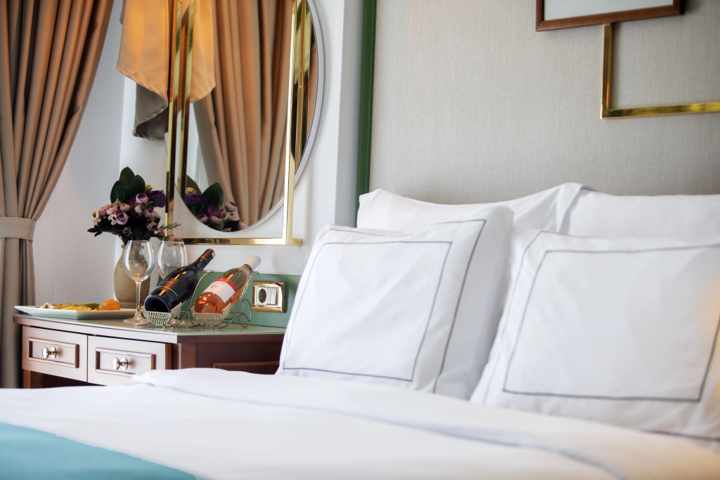 Standard Double room (full double bed)