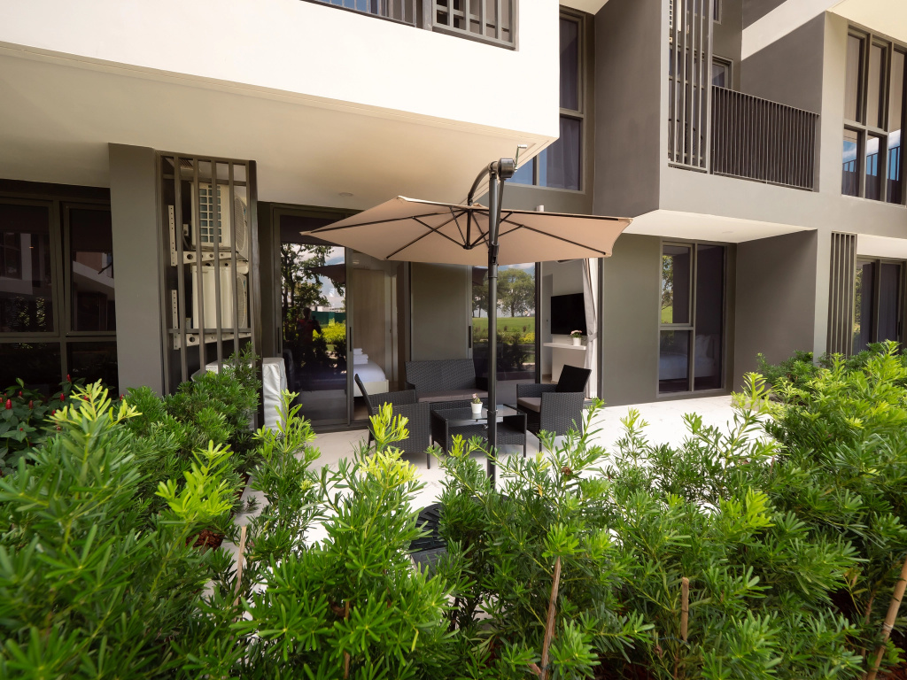 Otlichnye 2 Bd Apartamenty s Sobstvennym Dvorikom Apartments