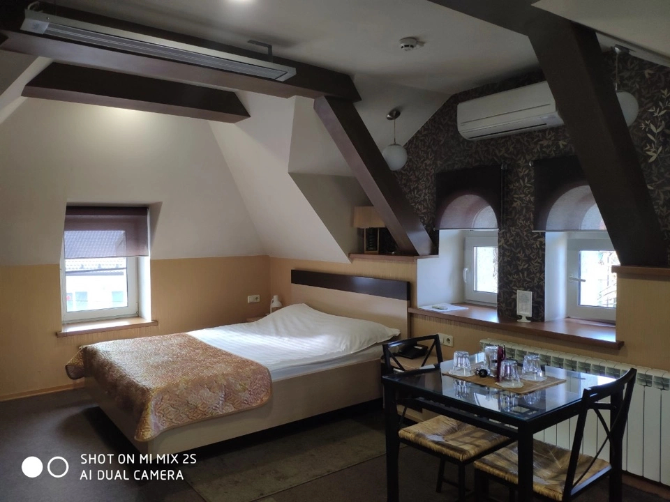 Double Attic Polulux full double bed