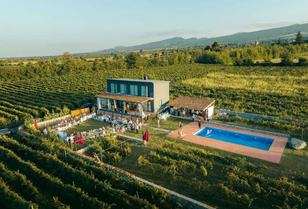 Chateau Resse Hotel