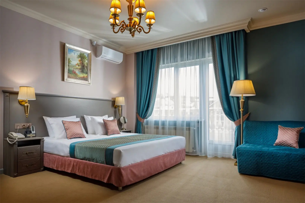 Standard Double Family room with balcony (full double bed)