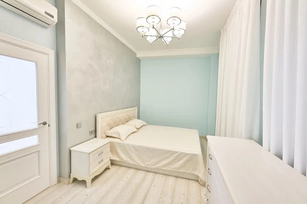 Отель Квартира однокомнатная в ЖK Лaзурный бeрeг 1 в Сочи