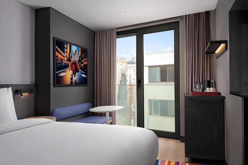 Отель Aloft Istanbul Karakoy в Стамбуле