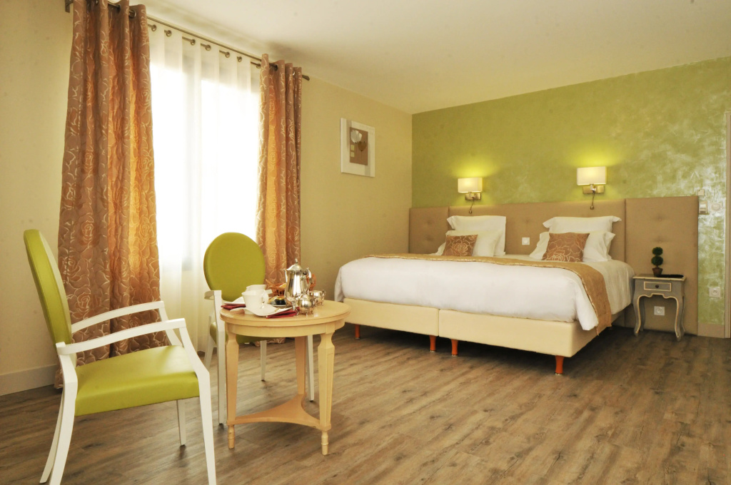 Superior room