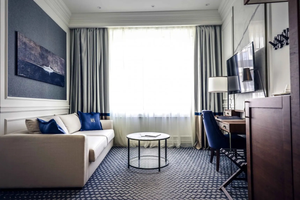 Double Family Suite (full double bed)
