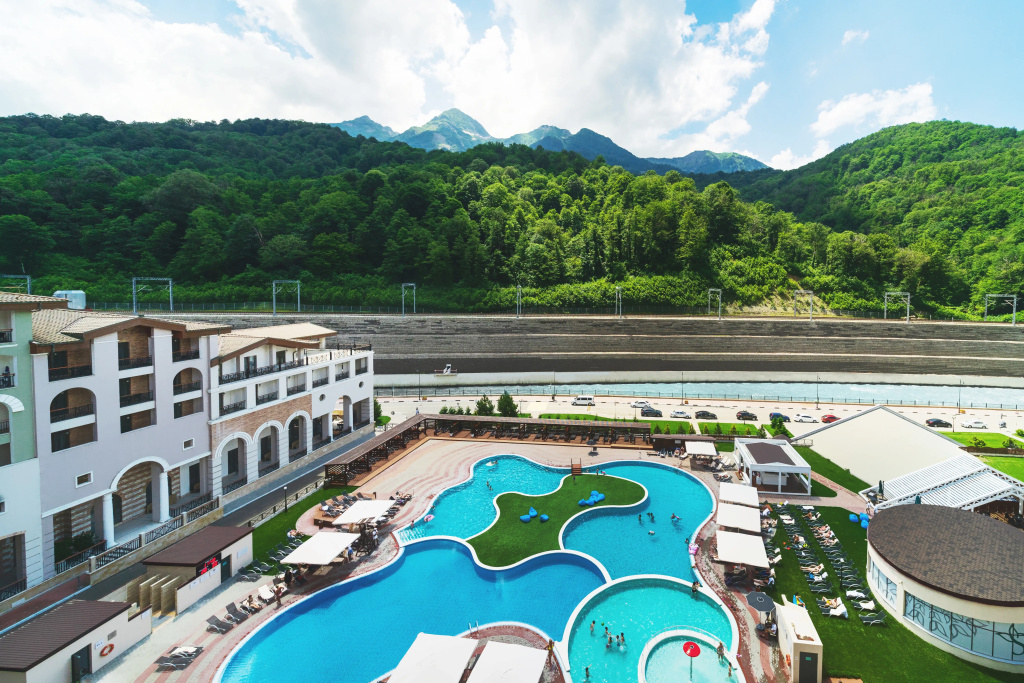 Отель Marriott Krasnaya Polyana — фото