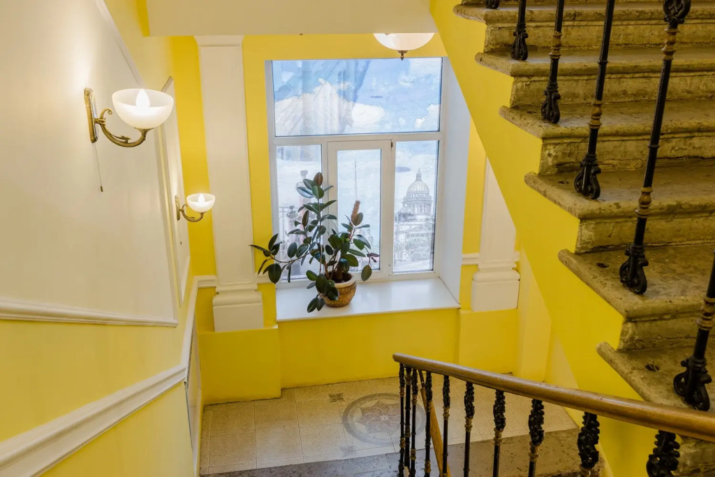 Balcony & Terrace